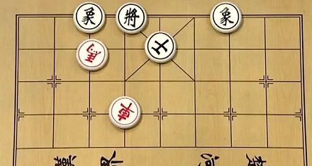 -巴勒斯坦叶里高队全力备战，战术布局紧密的简单介绍