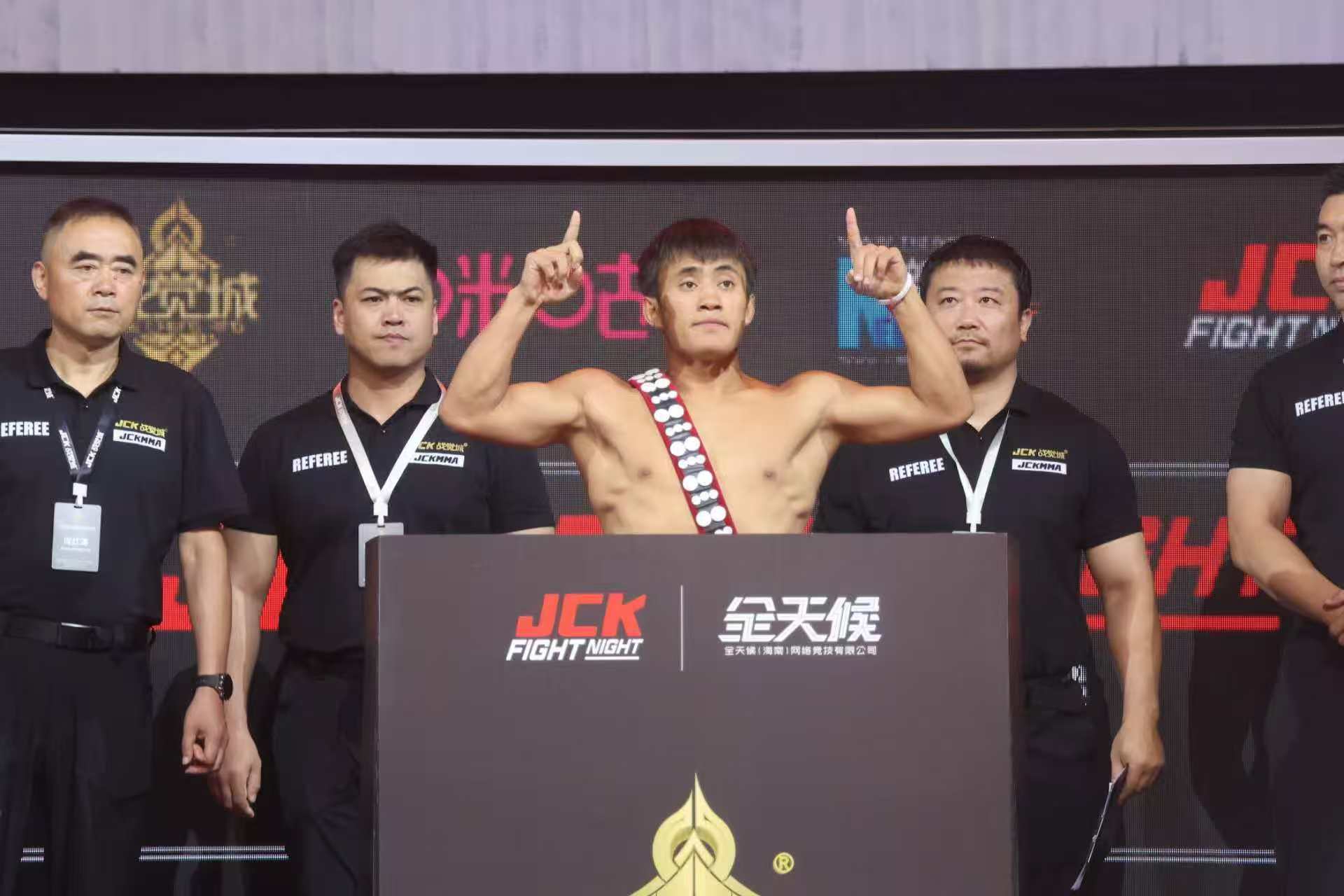 关于热血擂台，亚洲足球盛事精彩绝伦的信息