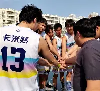 -实力碰撞，竞技场上的豪情对话的简单介绍